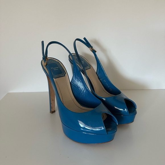 Patent Bleu Christian Dior sling back sandal - Picture 2 of 2
